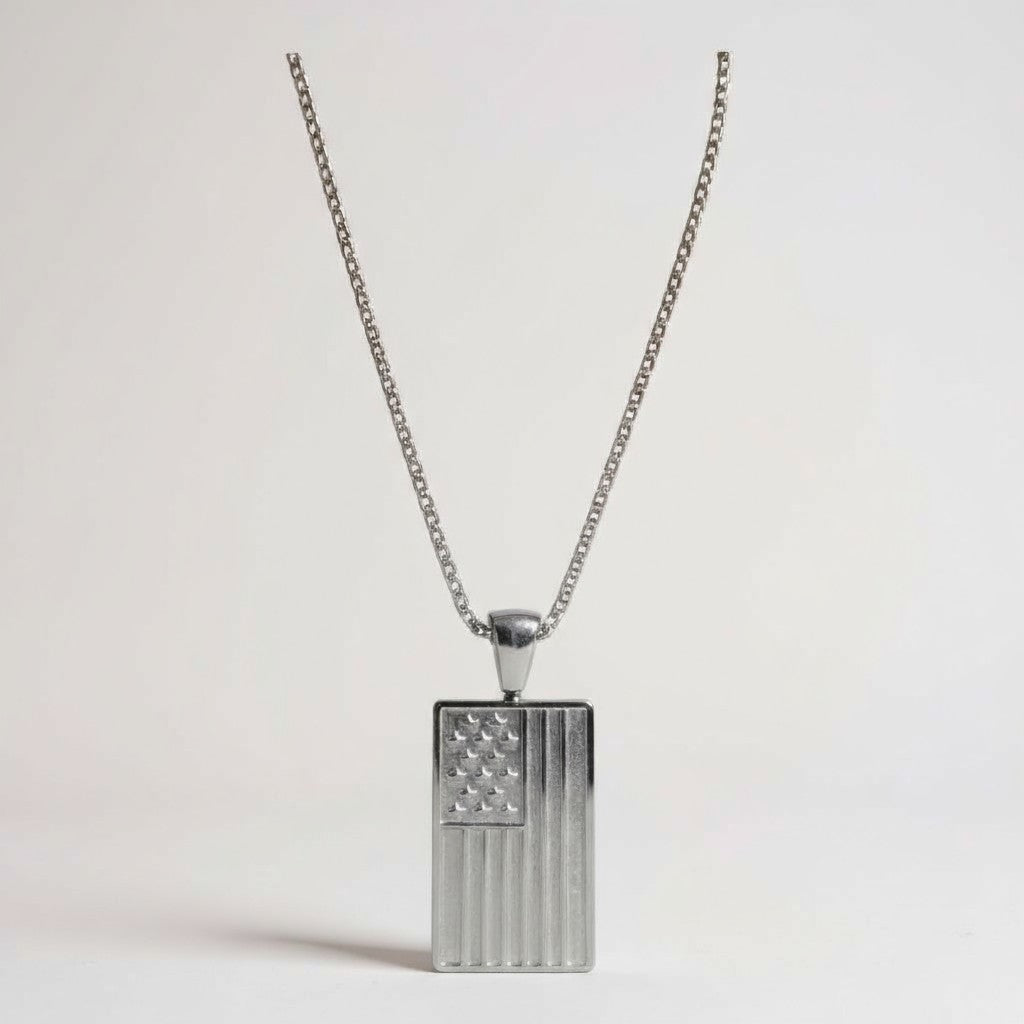 Dainty Heritage Monochrome