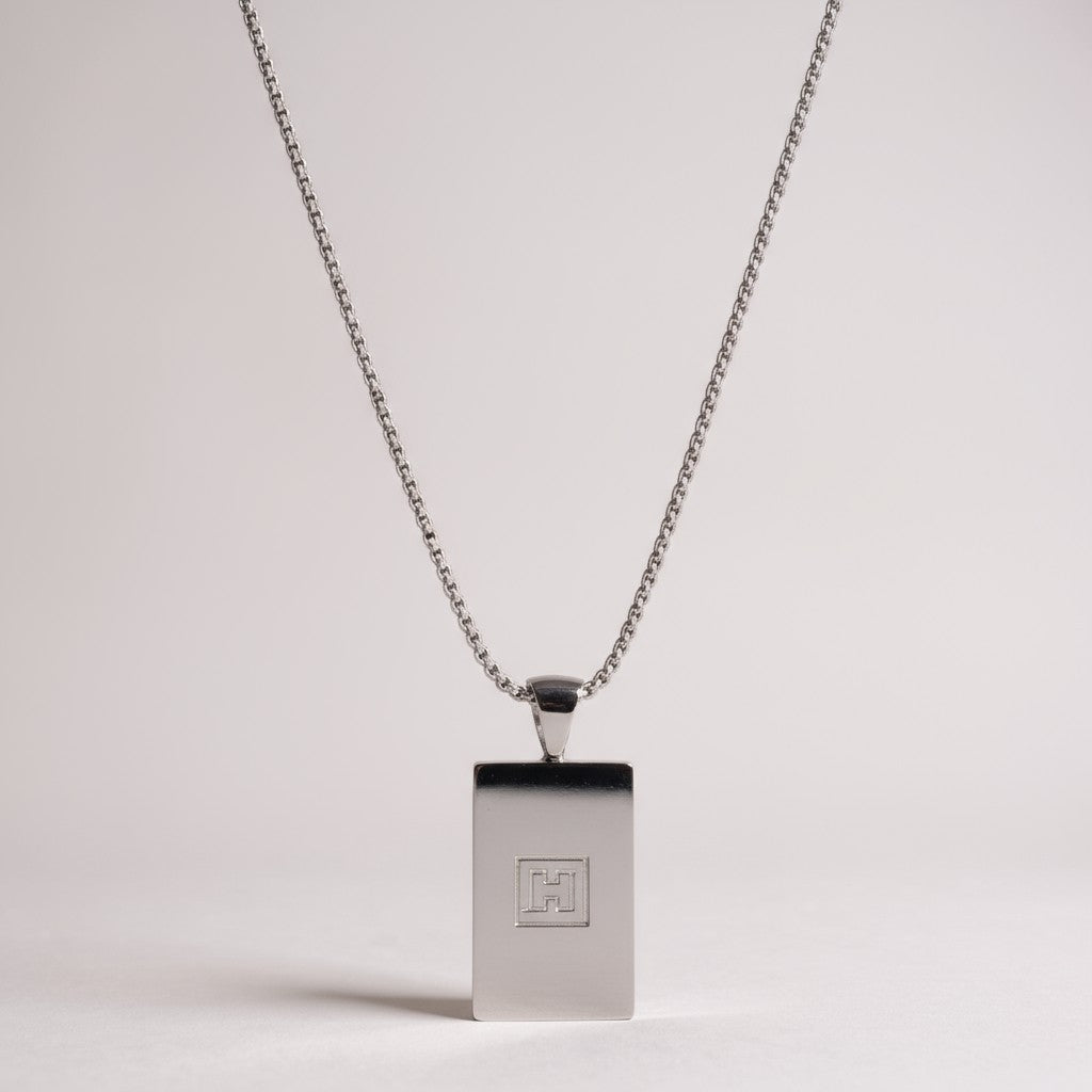 Dainty Heritage Monochrome